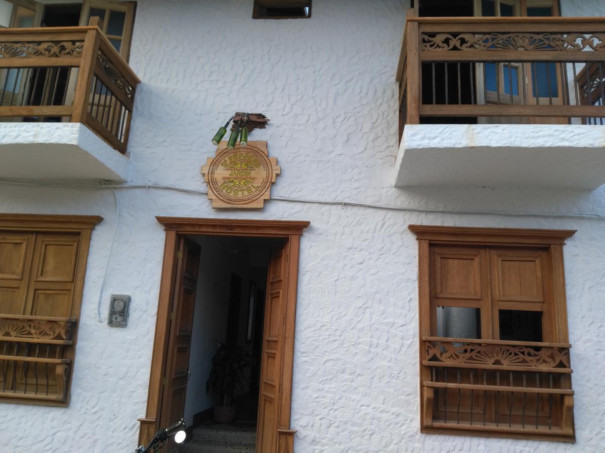 Sergeant Pepper'S Hostel Хардин Экстерьер фото